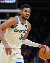 乐鱼专属资源-普林斯：队内不会讨论字母交易流言的话题 我们只需要专注于当下